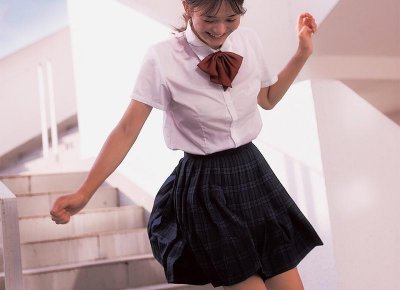 ​订婚给什么礼物（订婚宴送什么礼物）