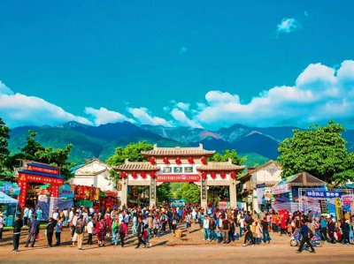 ​大理三月街来源:千年风华、代代传承