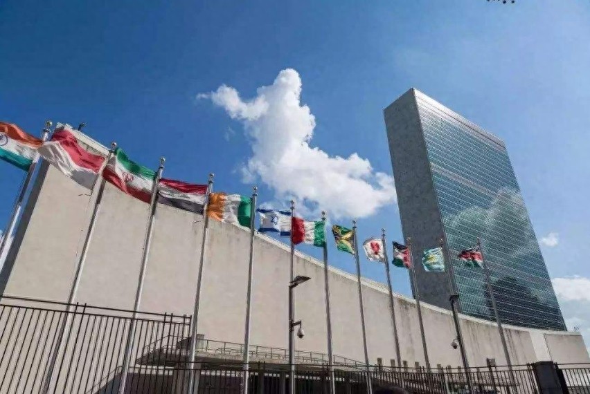 梁思成——参与“联合国大厦”设计的中国建筑大师