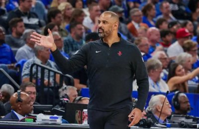 ​约基奇空砍36+21+11火箭力克掘金豪取6连胜