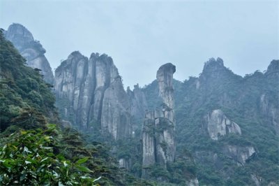 ​巨蟒出山—三清山