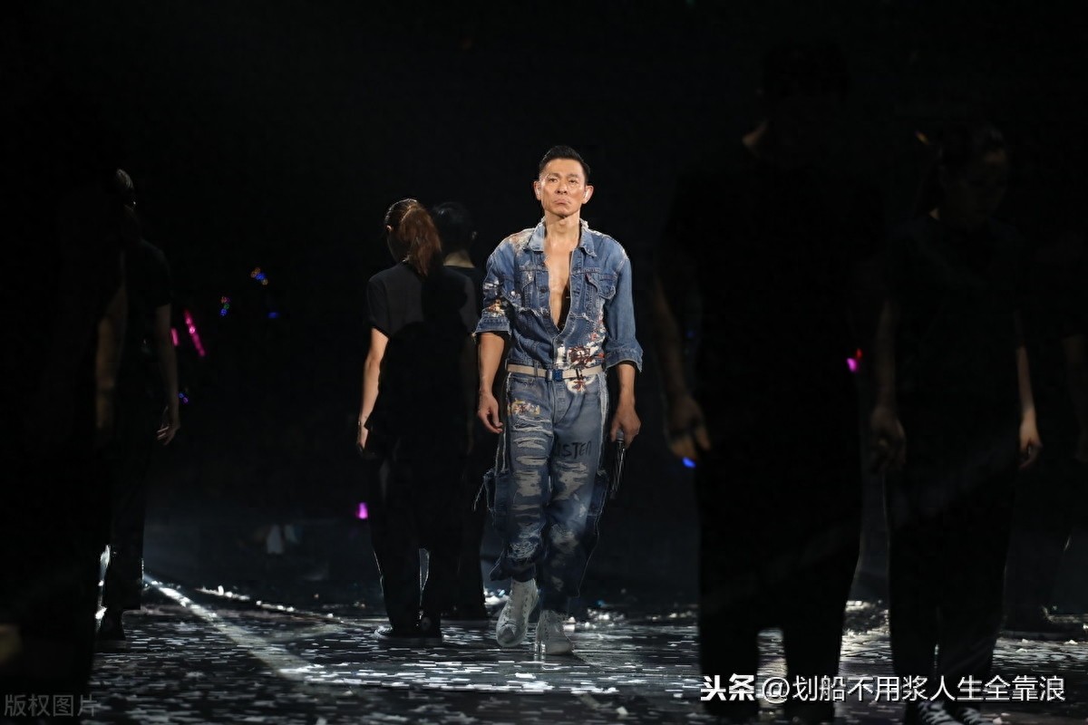 刘德华2018年香港红馆演唱会