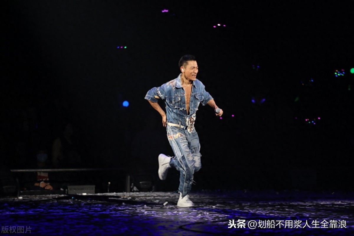 刘德华2018年香港红馆演唱会
