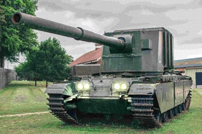 ​英国冷战奇兵：FV4005自行火炮的传奇与终结