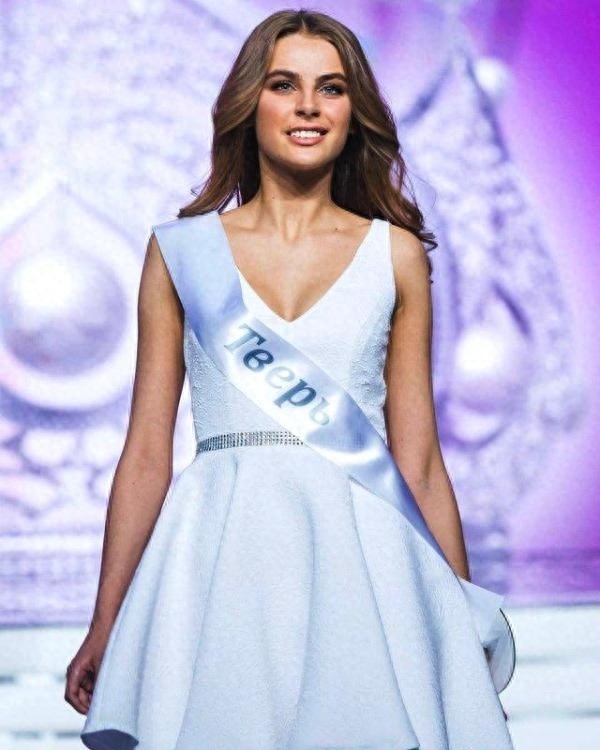 真正的“佳丽万千”!俄罗斯选秀大赛现场实拍