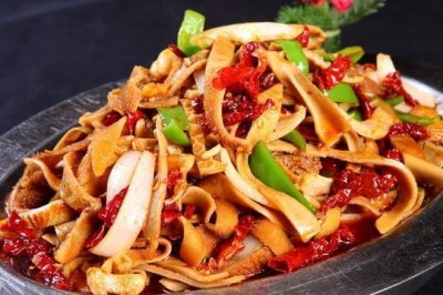 ​怎样做羊肚好吃（羊肚这样做又香又脆）