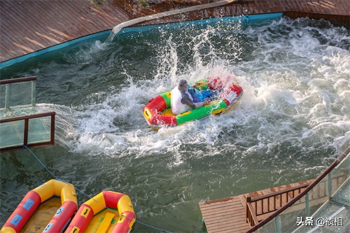 航拍白鹿原白鹿仓景区 建筑规模宏大业态丰富