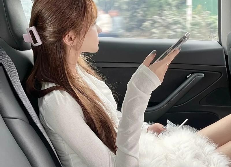 《三十而已》王漫妮看不上张志,并不是势利眼而是这些原因 《三十而已》王漫妮看不上张志,并不是势利眼而是这些原因