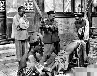 ​“臀仗”刑罚，虽然伤害性不大，但侮辱性极强