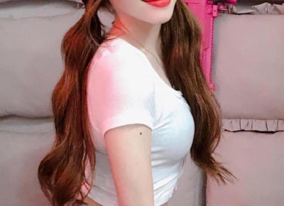 ​在飘雪的小镇等你