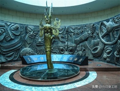 ​拥有三个省级一流专业，文物和博物馆学全国有名，河北东方学院