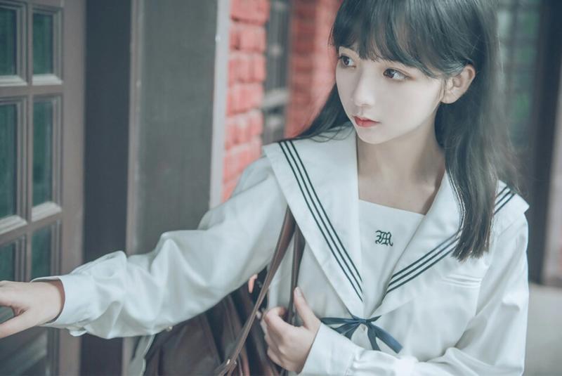 与女孩子聊天幽默话题