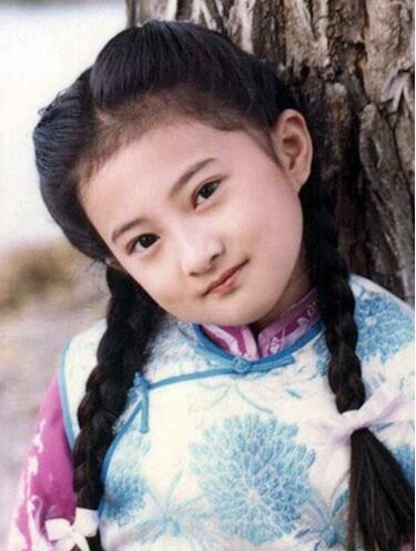 那些年可爱的女童星，你还认得出她们吗？！