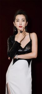 ​李冰冰高清壁纸写真，风姿卓越，尽显成熟女性迷人魅力